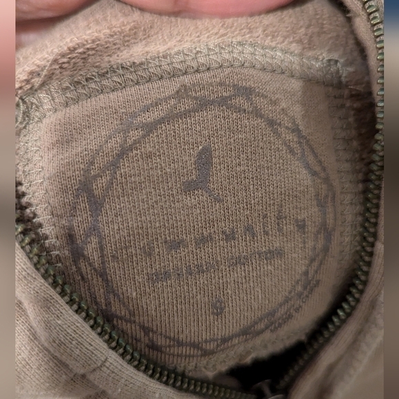 Aritzia Community  Light Brown Zipped Hoodie - Picture 5 of 10